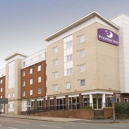 Premier Inn Manchester City Centre Экстерьер фото